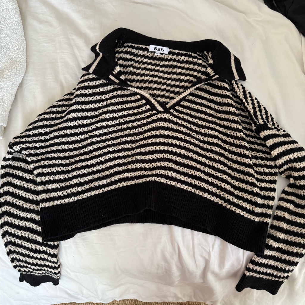 525 Sweater